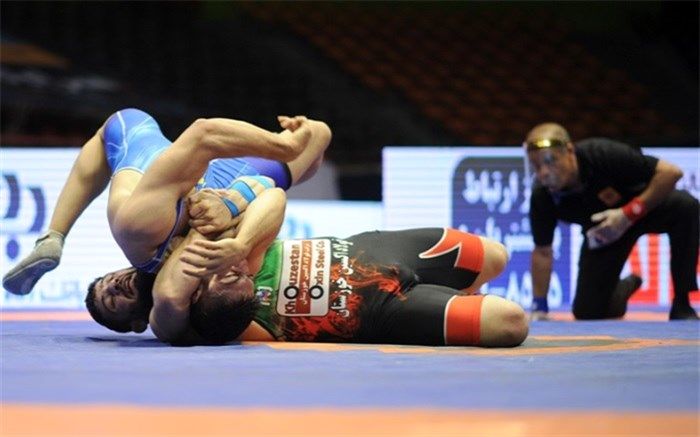 کشتی آزاد قهرمانی جهان؛ عموزاد هم به دور دوم رسید