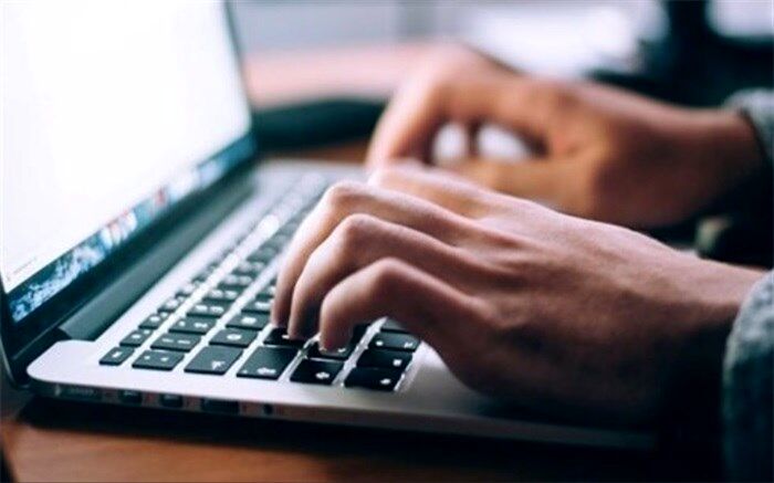 چگونه از دانلود خودکار فایل‌ها جلوگیری کنیم؟