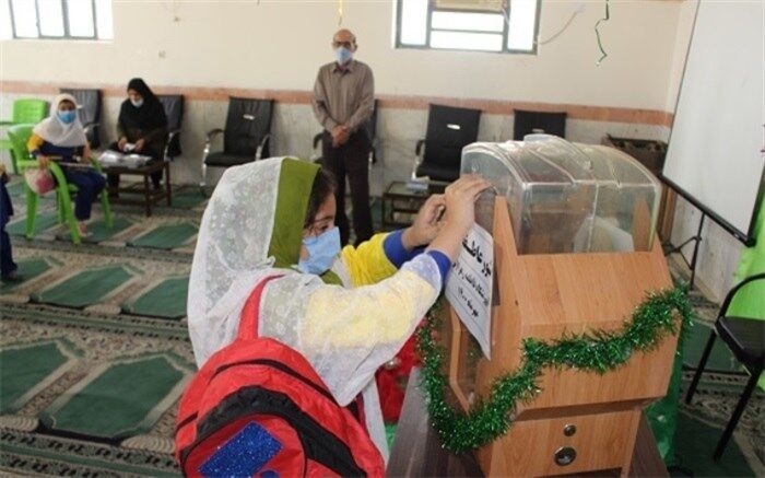 جشن شور عاطفه‌ها در مدارس منطقه آب‌پخش برگزار شد