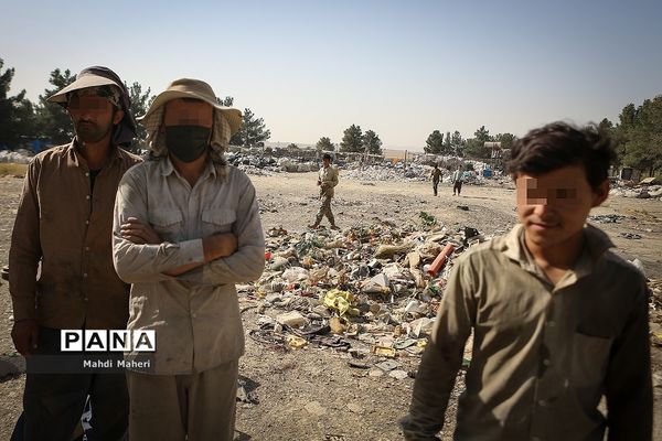 تزریق واکسن سیار برای اقشار آسیب پذیر و افراد بی سرپناه و کودکار کار