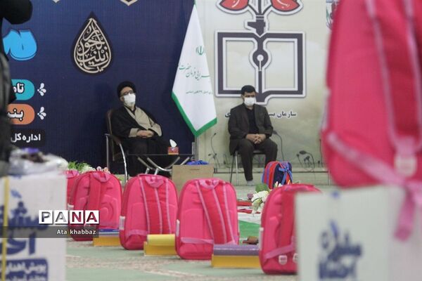 مشق امروز، مشق احسان