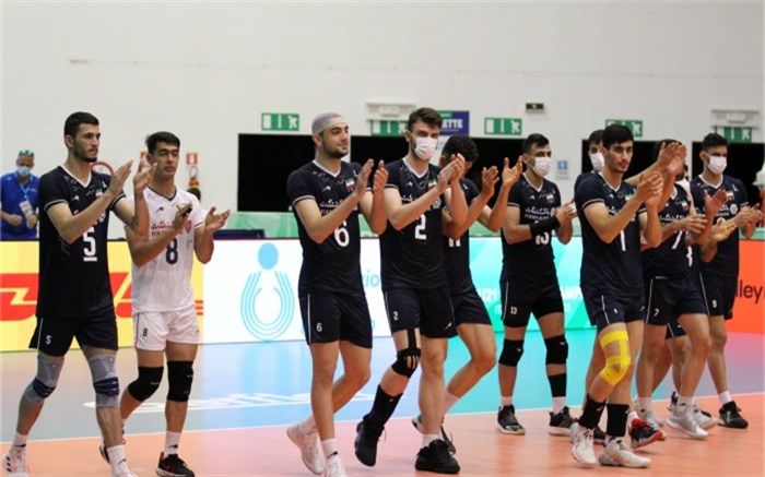 نادی: برخی اقدامات خیانت به والیبال است؛ مگر همیشه باید قهرمان شد