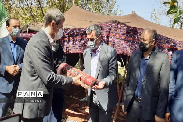 نواختن زنگ آغاز فعالیت مدارس عشایری خراسان رضوی