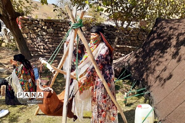 نواختن زنگ آغاز فعالیت مدارس عشایری خراسان رضوی