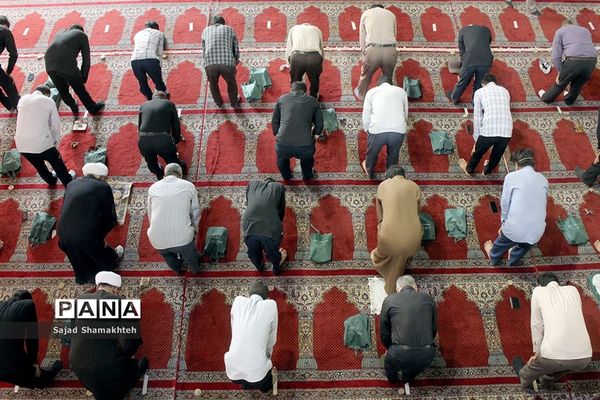 برگزاری نخستین نمازجمعه در اهواز پس از همه گیری کرونا