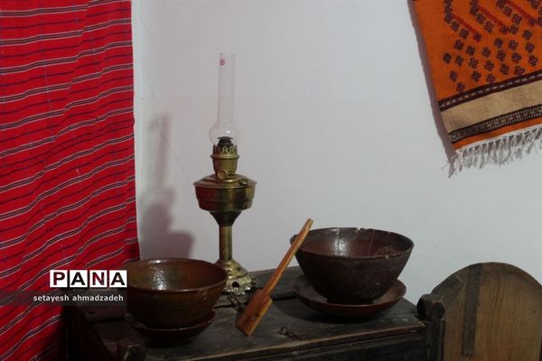 نمایشگاه صنایع دستی و گردشگری در شهرستان گلوگاه