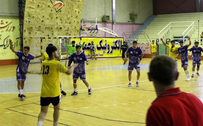 فراز بام دهدشت فینالیست مسابقات هندبال جوانان کشور شد