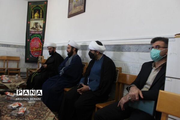 جلسه هم‌اندیشی مربیان پیشتاز مدارس شهرستان کهک