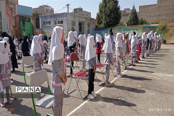 برگزاری پویش مهر عاطفه ها در شهرستان نظر آباد