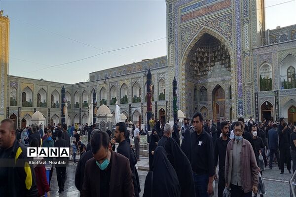 حال و هوای صحن حرم امام رضا (ع) در شب رحلت پیامبر (ص)  و شهادت امام حسن مجتبی (ع)