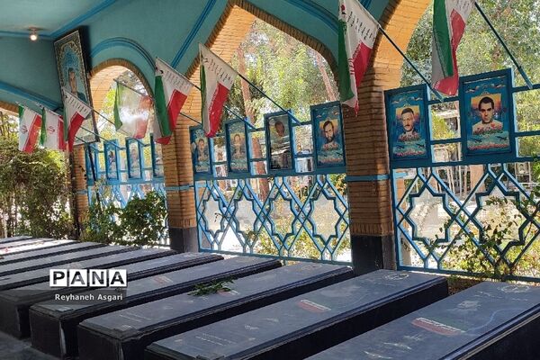 بهشت‌گردی در گلزار شهدای تهران
