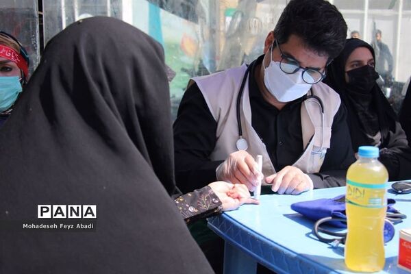 برپایی موکب سلطان خراسان توسط خادمیاران رضوی منطقه ۱۴