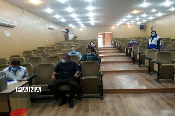 واکسیناسیون بیماران خاص در شبکه بهداشت و درمان شهرستان امیدیه