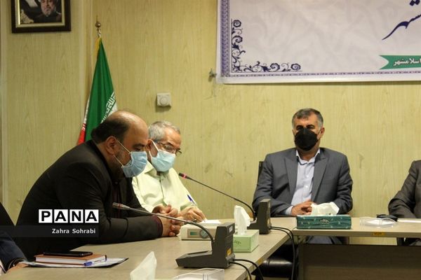 جلسه ستاد مقابله با ویروس کرونا شهرستان اسلامشهر