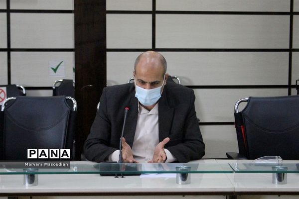 جلسه ویدئو کنفرانس مدیران و روسای آموزش و پرورش استان بوشهر