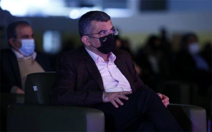 معاون کل وزارت بهداشت:  مردم به هیچ وجه برای واکسیناسیون مراجعه حضوری نداشته باشند