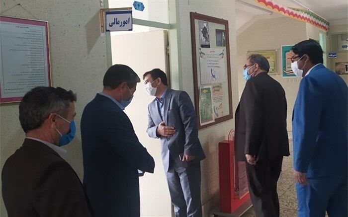 بازدید سرزده مدیرکل آموزش و پرورش استان از اداره آموزش و پرورش شهرستان سلطانیه