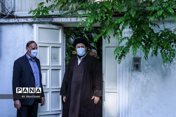 آیین رونمایی از کتاب خاطرات آیت الله هاشمی رفسنجانی