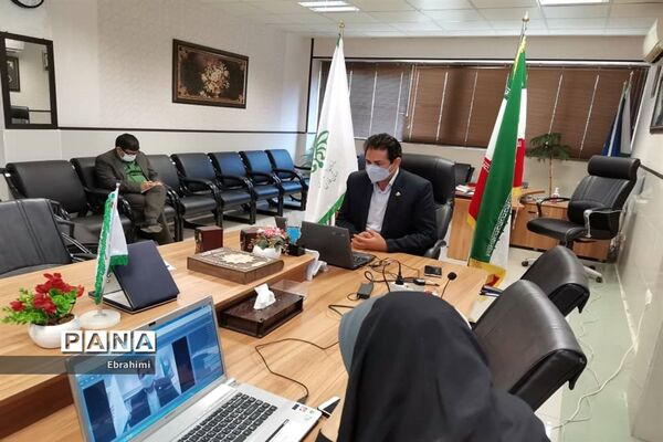 جلسه نمایندگان کمیسیون‌های مجلس دانش‌آموزی فارس با متخصصین علمی و مدیریتی