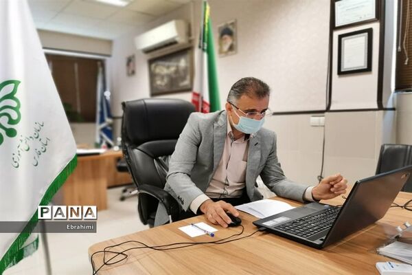 جلسه نمایندگان کمیسیون‌های مجلس دانش‌آموزی فارس با متخصصین علمی و مدیریتی
