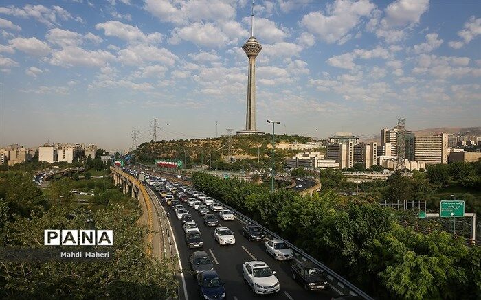 افزایش حجم ترافیک در اکثر بزرگراه‌های تهران