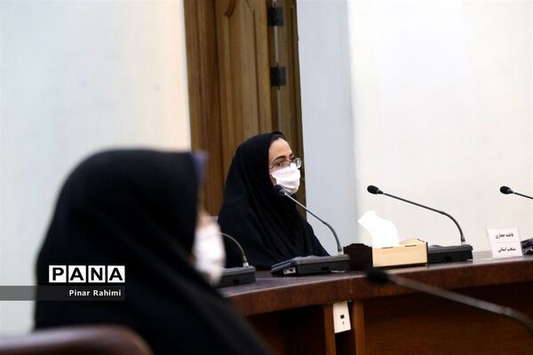 آیین بزرگداشت مقام معلم و گرامیداشت یاد و خاطره استاد شهید مرتضی مطهری