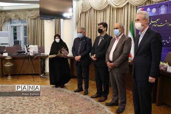 آیین بزرگداشت مقام معلم و گرامیداشت یاد و خاطره استاد شهید مرتضی مطهری