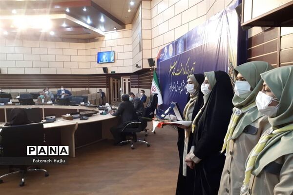مراسم تجلیل از معلمان نمونه البرزی به مناسبت هفته معلم