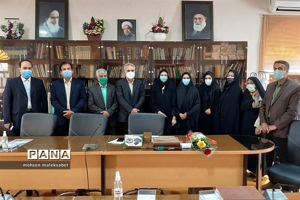 تقدیر از زحمات مدیرکل و معاونان اداره‌کل آموزش و پرورش استان یزد