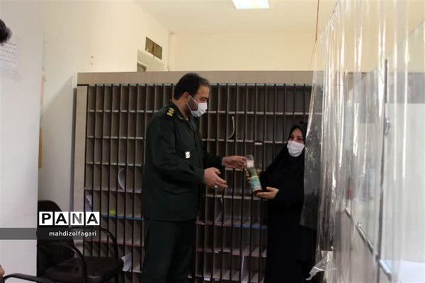 دیدار فرمانده سپاه حضرت عبدالعظیم حسینی (ع) با  مدیر آموزش و پرورش ناحیه دو شهر ری