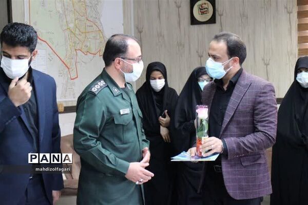 دیدار فرمانده سپاه حضرت عبدالعظیم حسینی (ع) با  مدیر آموزش و پرورش ناحیه دو شهر ری