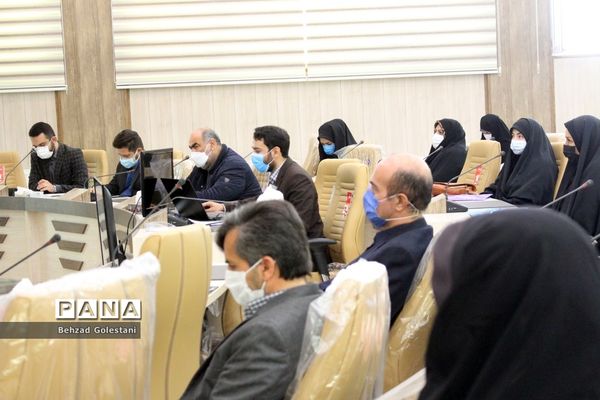 مراسم تجلیل از معلمان منتخب بسیجی در ارومیه