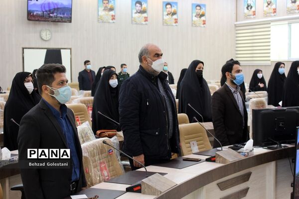 مراسم تجلیل از معلمان منتخب بسیجی در ارومیه