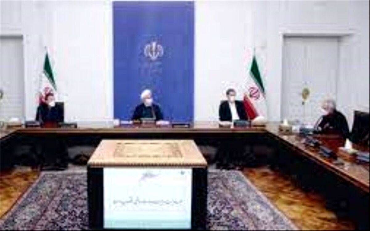 روحانی: عده‌ای کماکان به‌دنبال ممانعت از کاهش قیمت ارز هستند