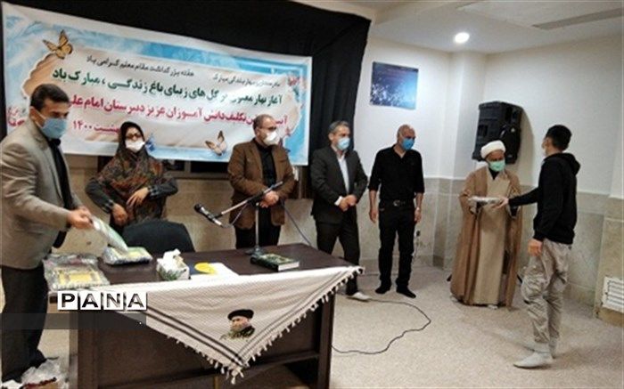 جشن تشرف بندگی در حوزه علمیه امام موسی کاظم برگزار شد