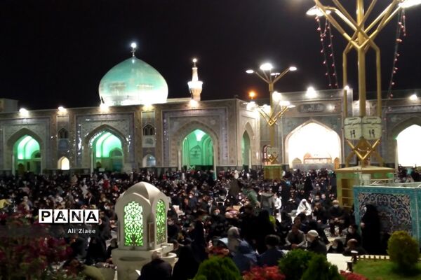 مراسم احیای شب قدر در حرم مطهر رضوی