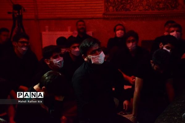 مراسم احیاء شب بیست‌و یکم ماه رمضان