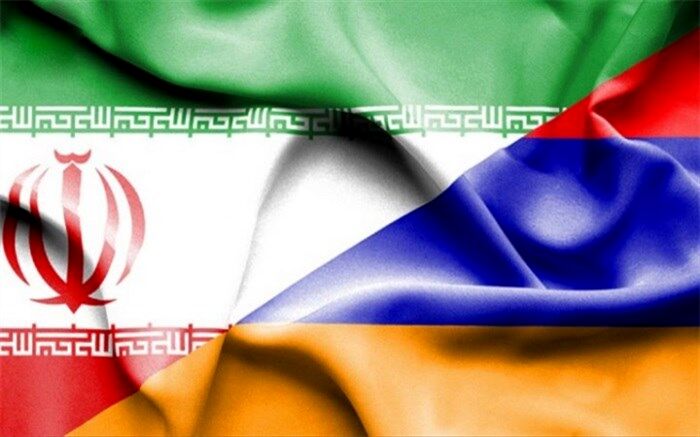 معاون رئیس ستاد کل نیروهای مسلح ارمنستان روز ارتش را تبریک گفت