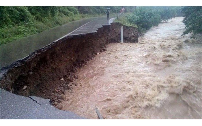 سیلاب‌های اخیر۱۰۰ میلیارد تومان خسارت به جاده‌ها زده است