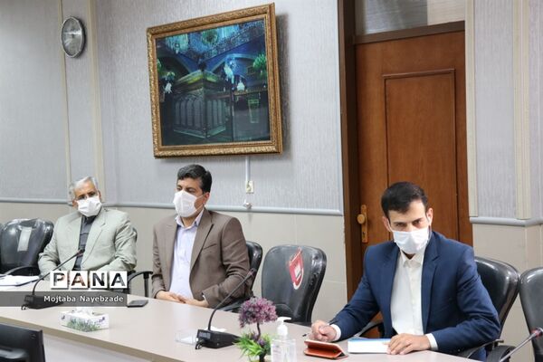 حضور معاون پرورشی و فرهنگی آموزش و پرورش خراسان رضوی و روسای ادارات داخلی این حوزه در ناحیه یک مشهد
