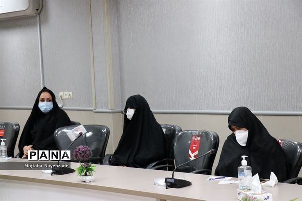 حضور معاون پرورشی و فرهنگی آموزش و پرورش خراسان رضوی و روسای ادارات داخلی این حوزه در ناحیه یک مشهد