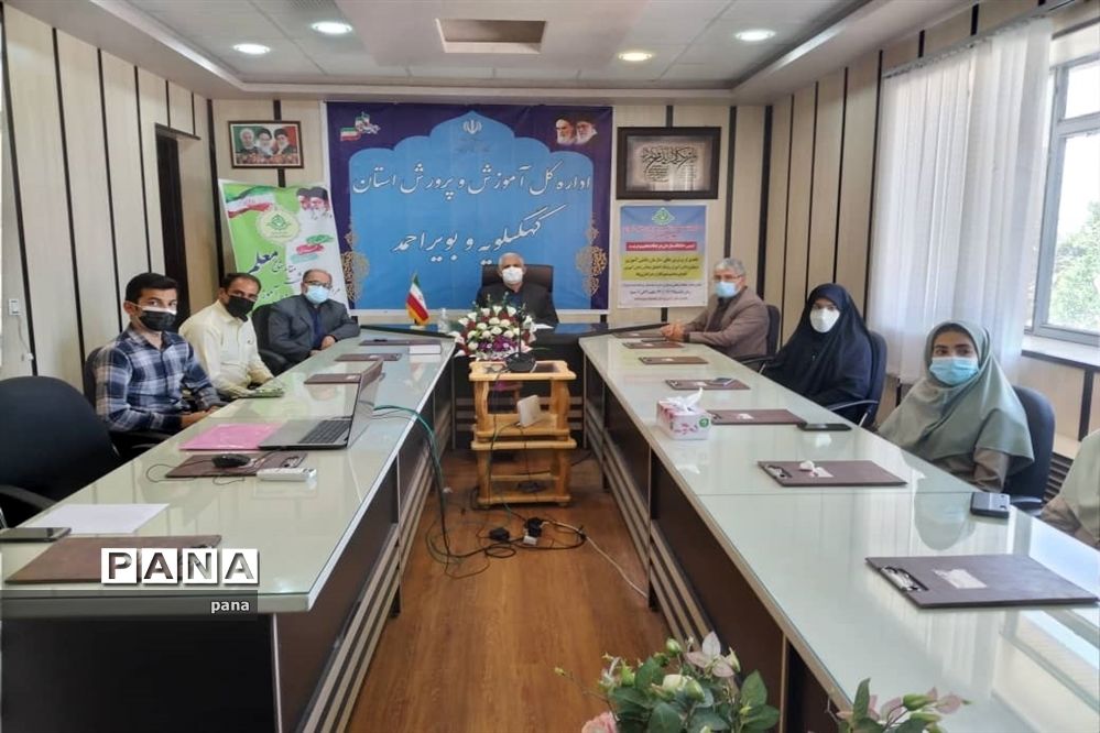 تجلیل از معلمان و دانش‌آموزان پیشتاز در سازمان دانش‌آموزی کهگیلویه و بویراحمد