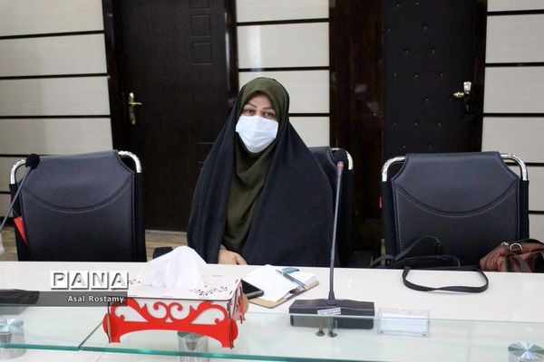 مراسم هفته گرامیداشت مقام شامخ معلم و سالروز تاسیس سازمان دانش‌آموزی