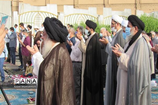 اقامه نماز عید فطر در اهواز
