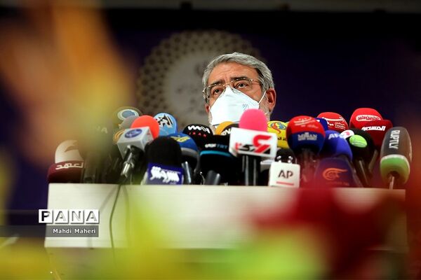 بازدید وزیر کشور از ستاد ثبت نام سیزدهمین دوره انتخابات ریاست جمهوری
