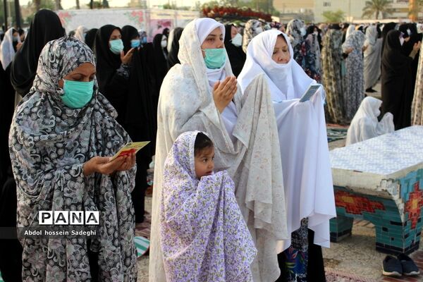 نماز عید سعید فطر در بوشهر