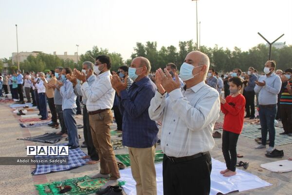 نماز عید سعید فطر در بوشهر