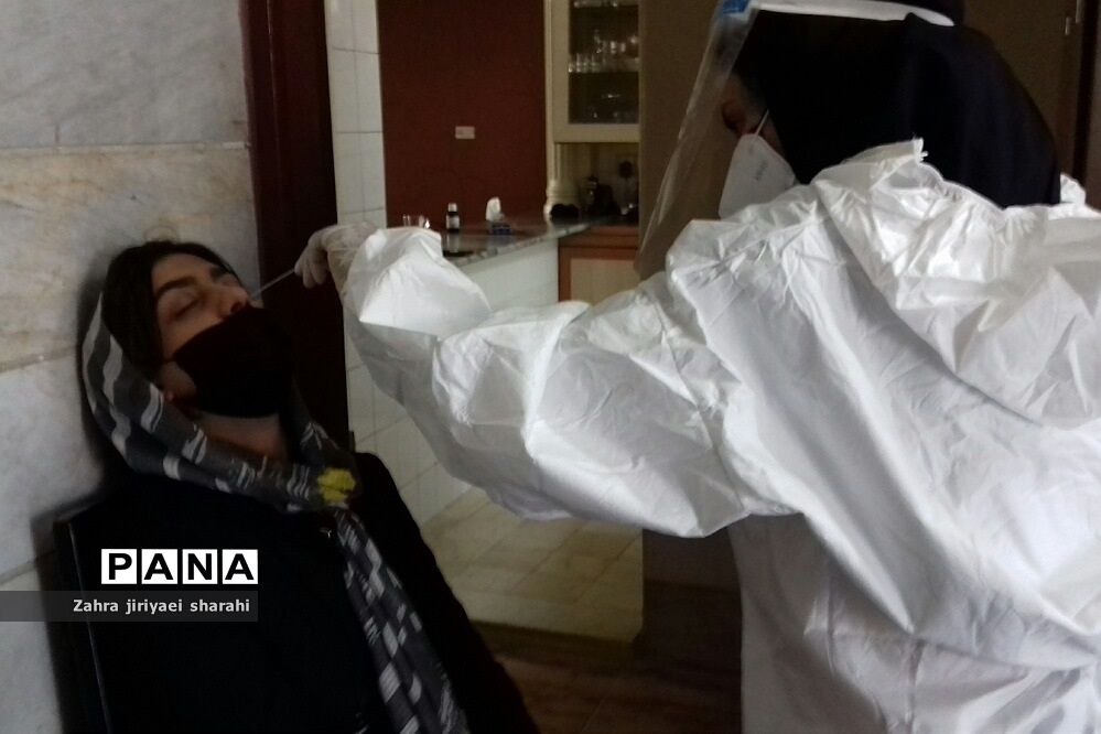 انجام  رایگان تست کرونا برای اهالی خاورشهر