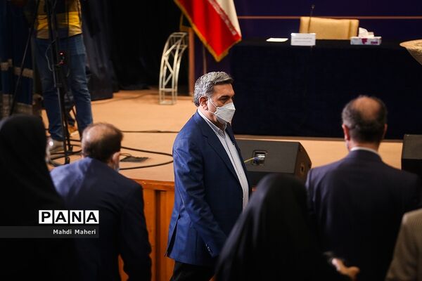 نشست خبری شهردار تهران
