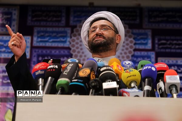 نخستین روز ثبت‌نام از داوطلبان انتخابات سیزدهمین دوره ریاست‌جمهوری